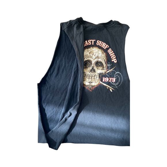 Aqua East Surfshop Grunge tank with open sleeves and skull deisgn - Picture 8 of 8